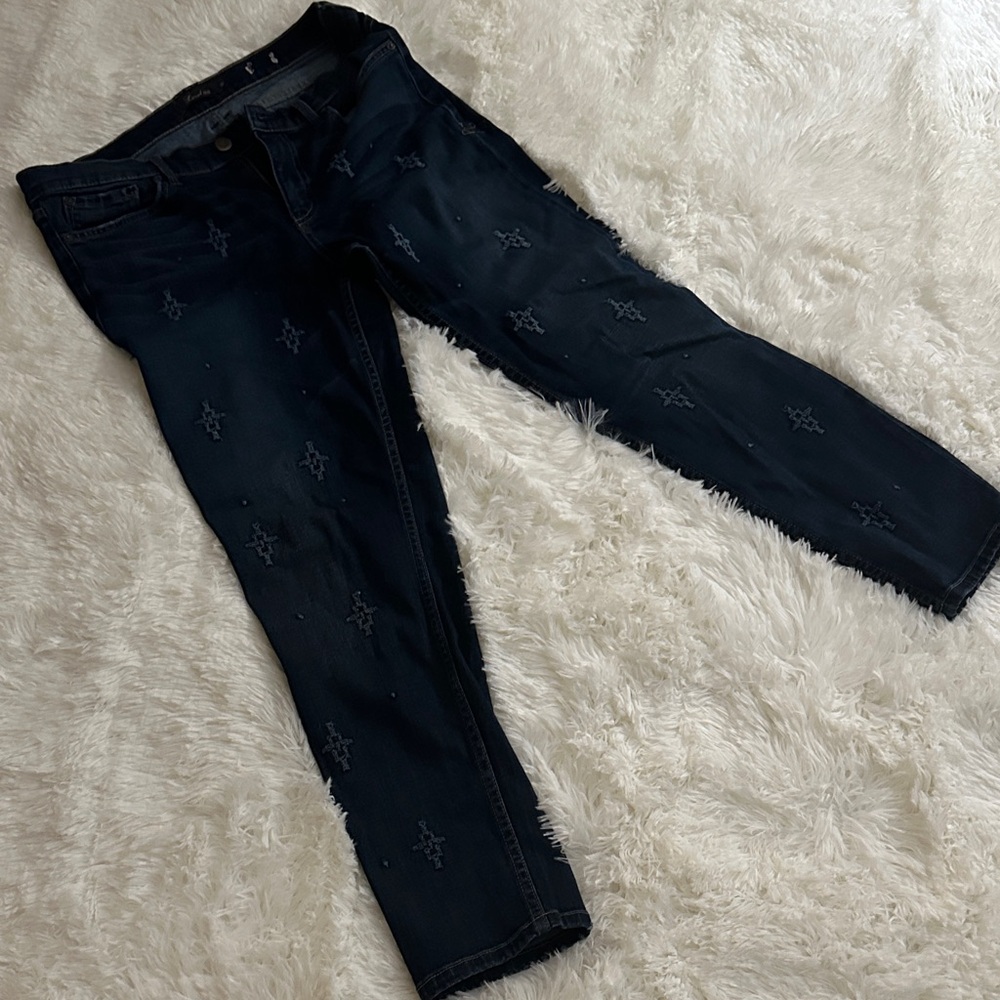 Level 99 Dark Blue Embroidered Ankle Jeans - Picture 5 of 9